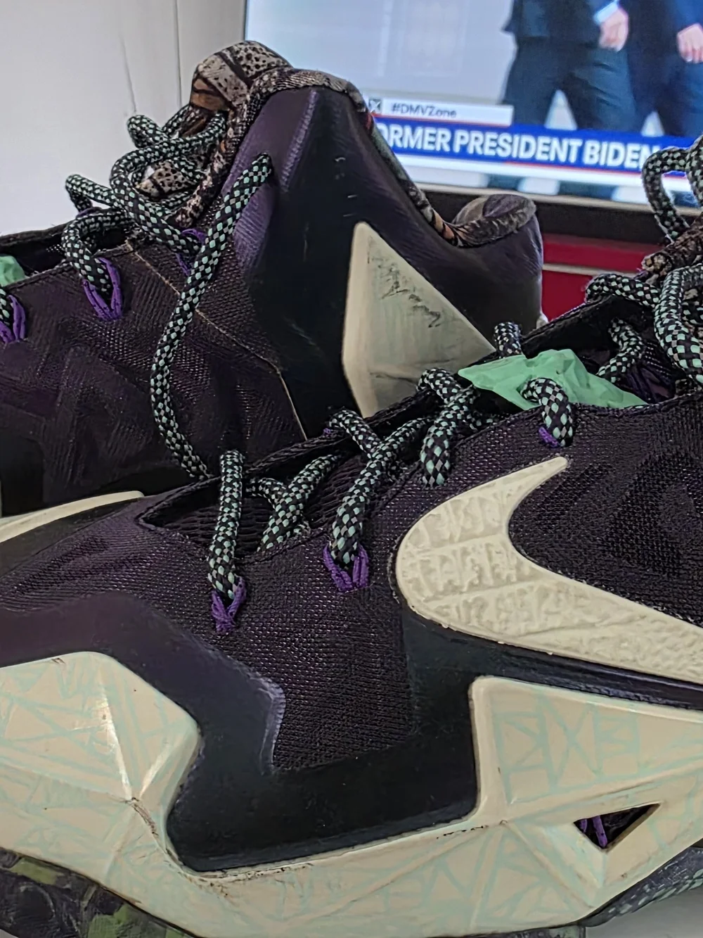 Nike LeBron 11 All-Star Gator King Basketball Size 12 - Picture 1 of 9